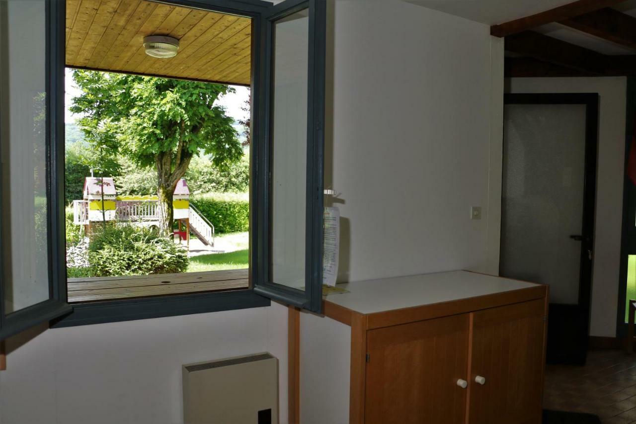 Camping Le Paisserou Najac Exteriör bild