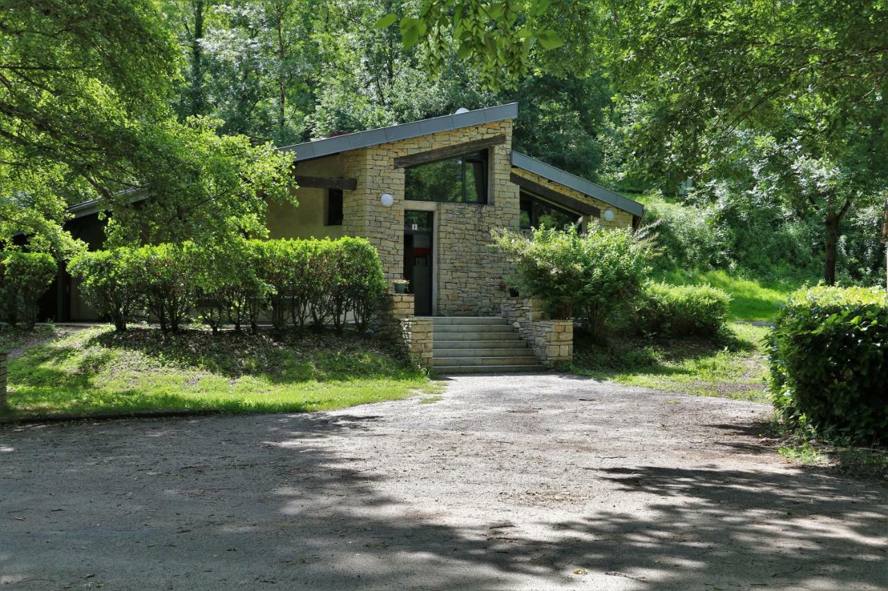 Camping Le Paisserou Najac Exteriör bild