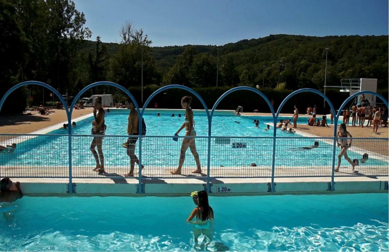 Camping Le Paisserou Najac Exteriör bild
